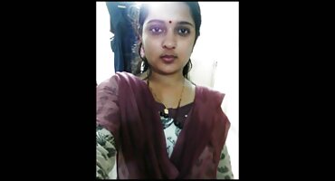 sex phim hàn quốc Anh ta ôm một người phụ nữ pháp và không có thời gian sex mbbg để lấy vòi nước của mình.